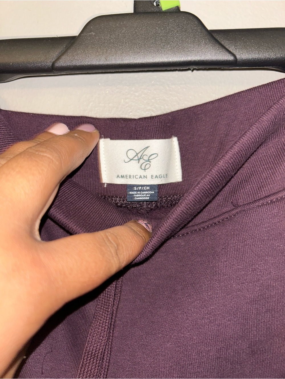 American Eagle Outfitters Shorts - burgundy “AE Everyday Luxe Sweat Short” NWT - Picture 4 of 11